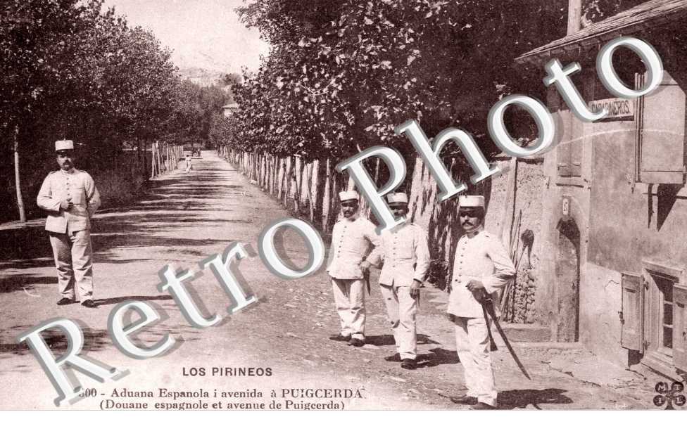 Los pireneos. Aduana Española, avenida 