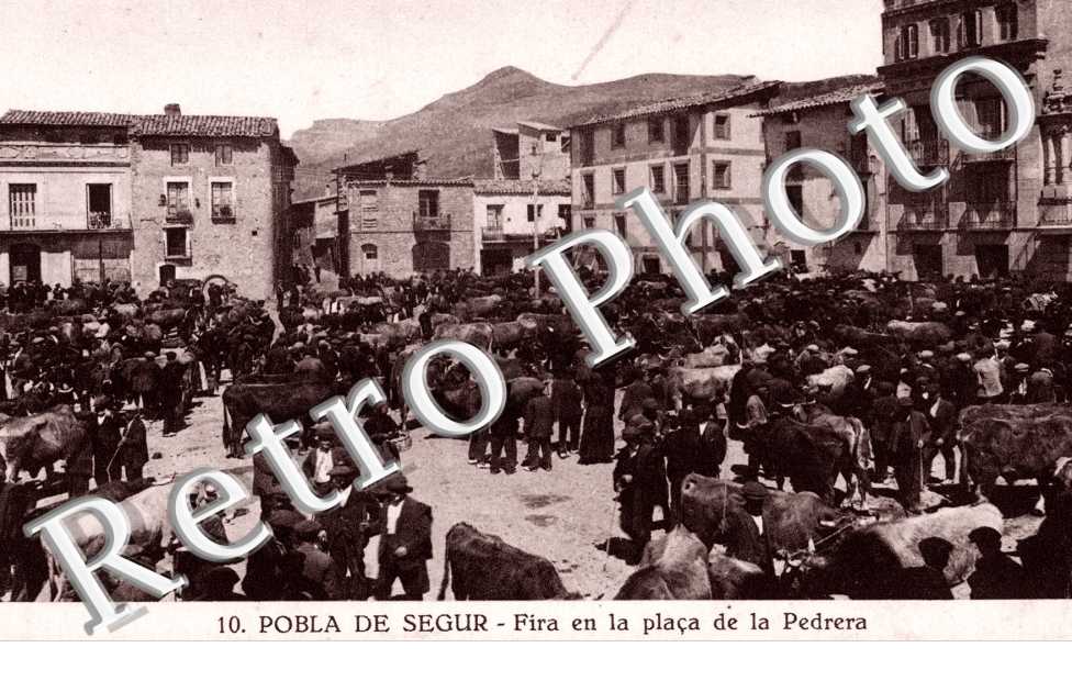 Fira en la placa de la Pedrera