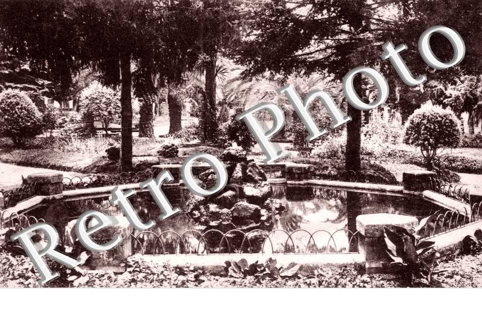 Jardines. Fuente de la Gloriete