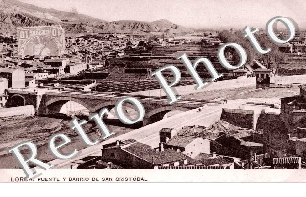 Puente y Barrio de San Cristobal