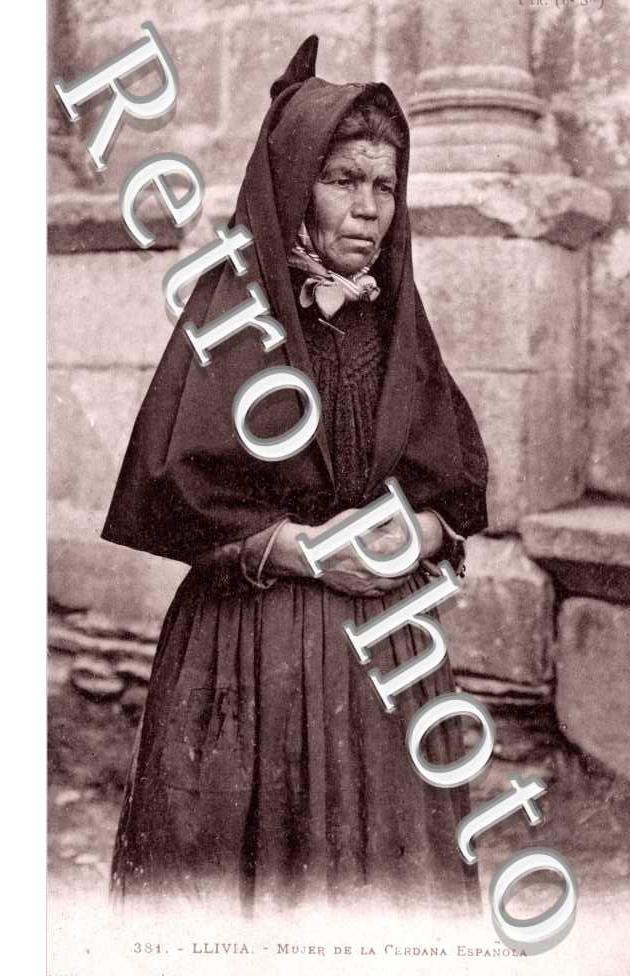 Mujer de la Cerdana Espanola