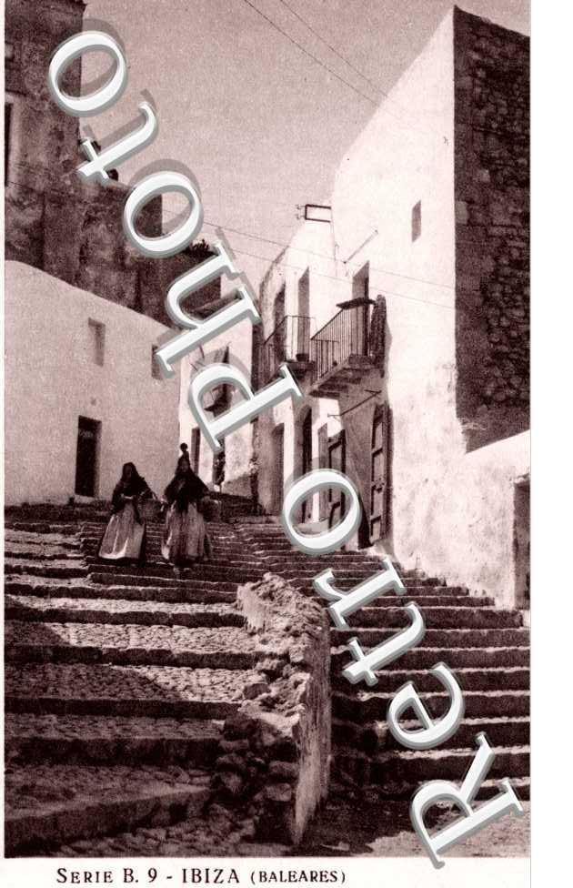 Una Calle Tipica