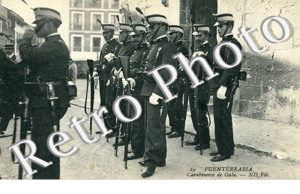 Carabineros de gala