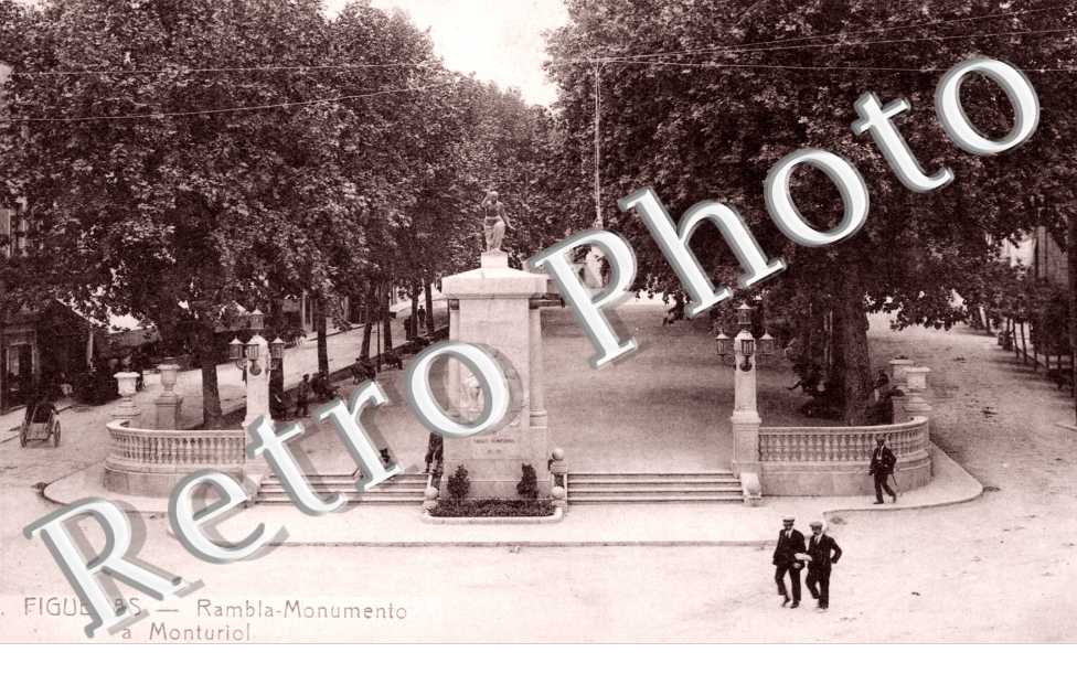 Ramba - monumento a Monturiol