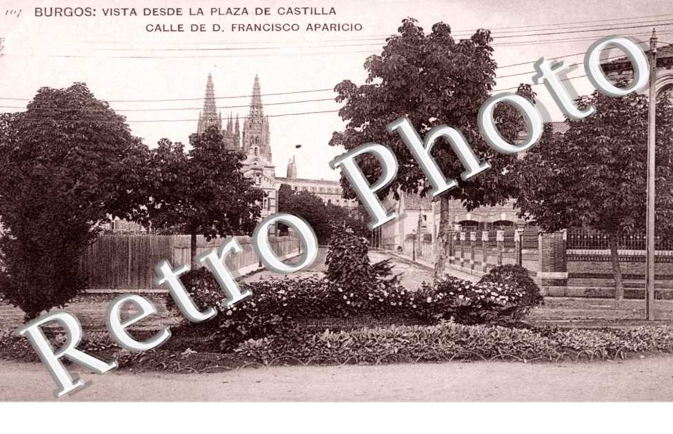 Vista desde la Plaza de Castilla, Calle de Francisco Aparicio