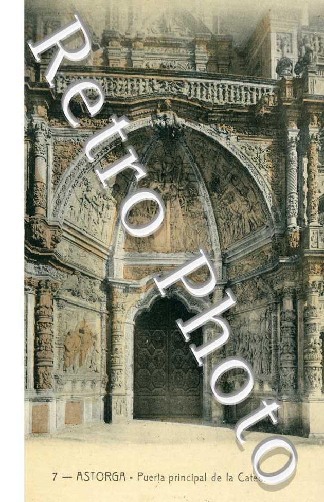 Puerta principal de la Catedral