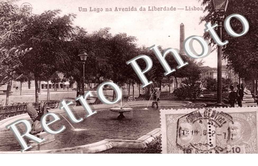 Um Lago na Avenida de Liberdade