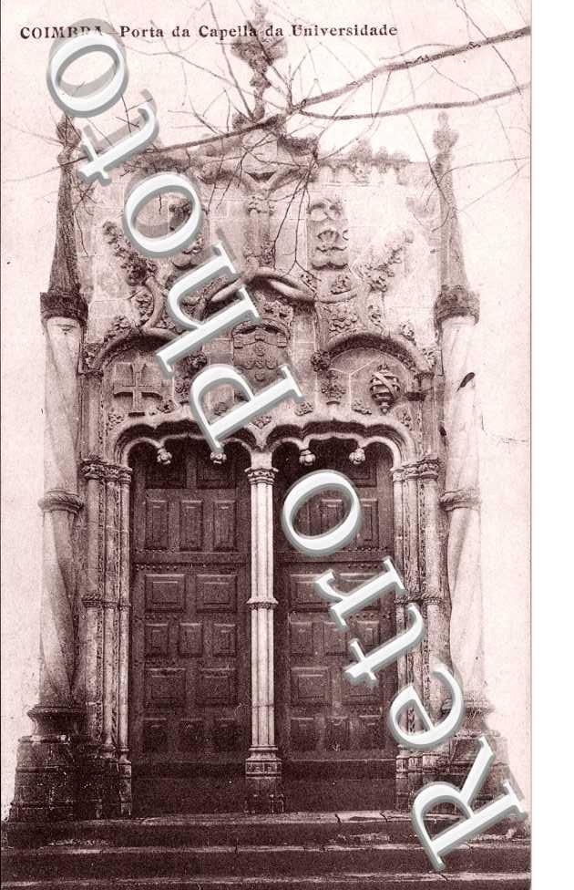 Porta da Capella da Universidade