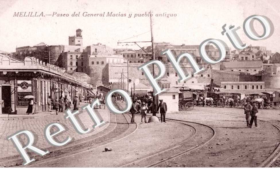 paseo del General Macias y pueblo antiguo