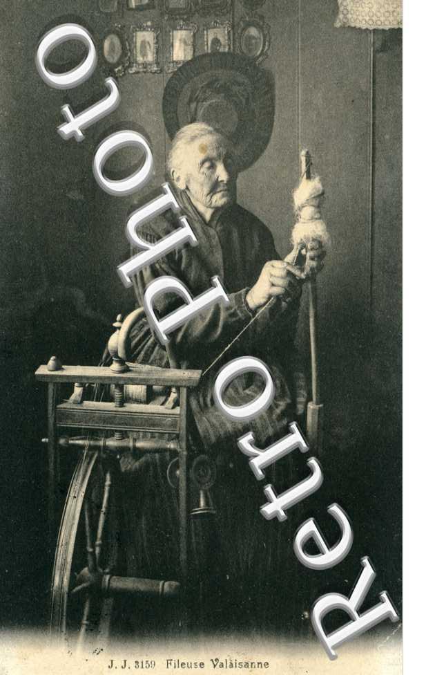 Fileuse  valaisanne