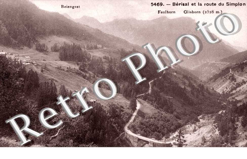 Vue generale et la Route du Simplon