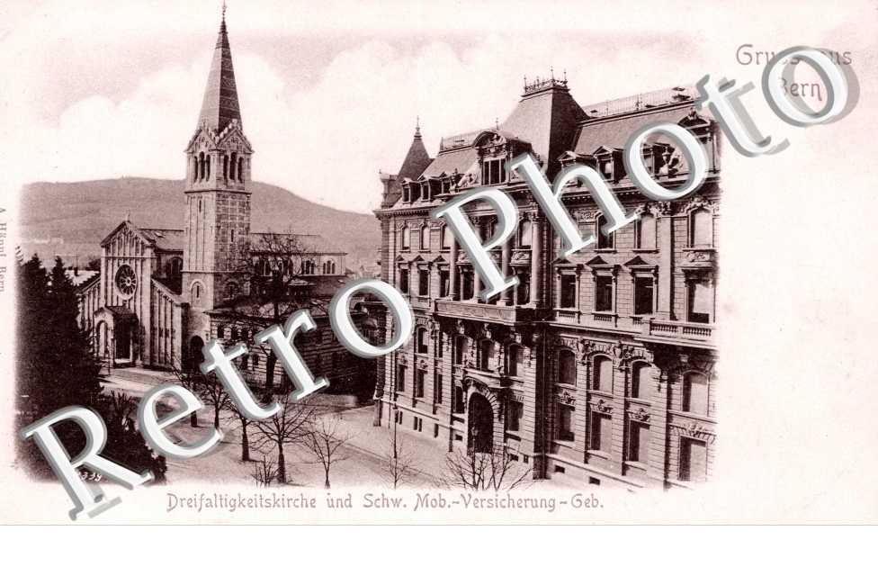 Dreifaltigkeitskirche und Mob. Versicherung, eglise de la Sainte Trinite