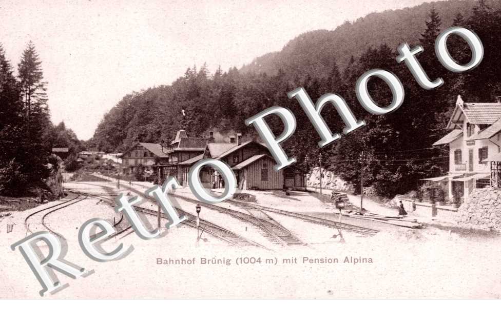 Bahnhof Brunig mit pension alpina
