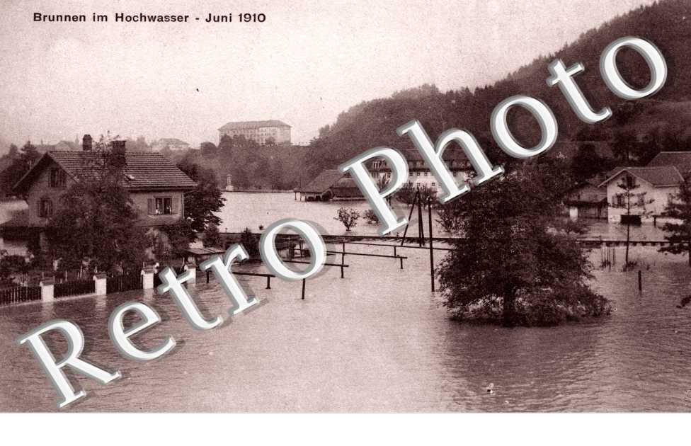 Brunnen im Hochwasser - juni 1910