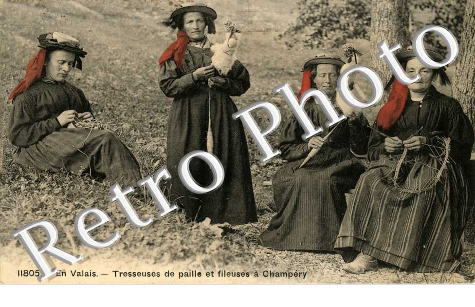 Tresseuses de paille et fileuses a Champery