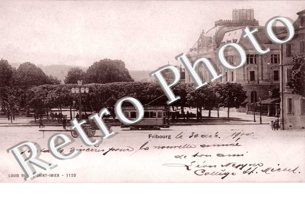 Une Place - Tramway
