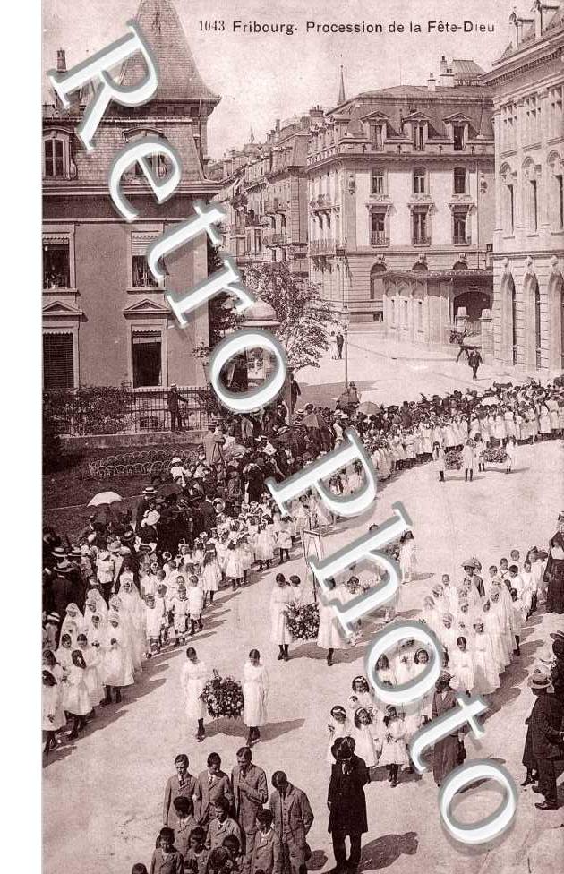Procession de la Fete Dieu