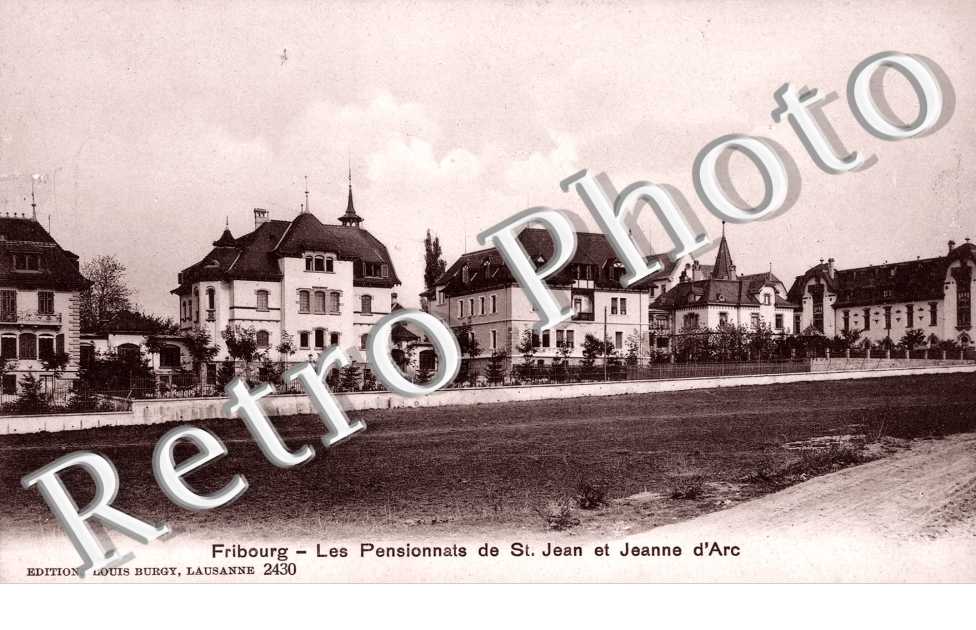 les Pensionnats de Saint-Jean et Jeanne d'Arc