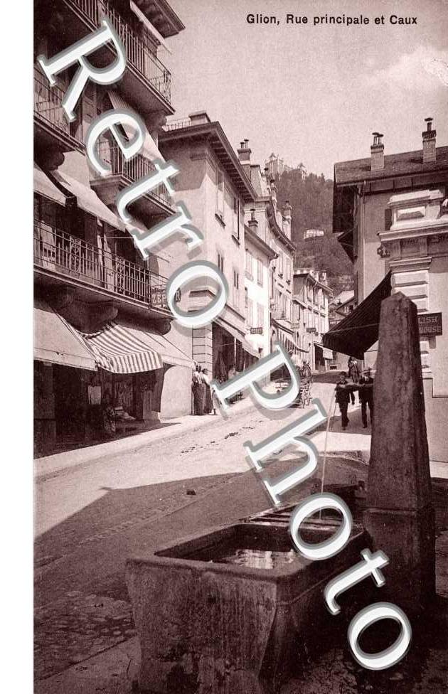 Rue principale et Caux
