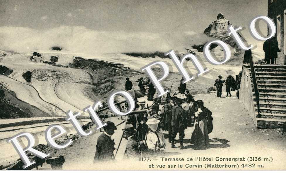 Terrasse de l'hotel Cornergrat  et vue sur le Cervin