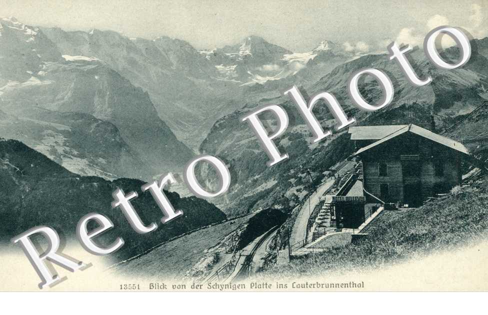 Blick von der Schynigen Platte ins Lauterbrunnenthal
