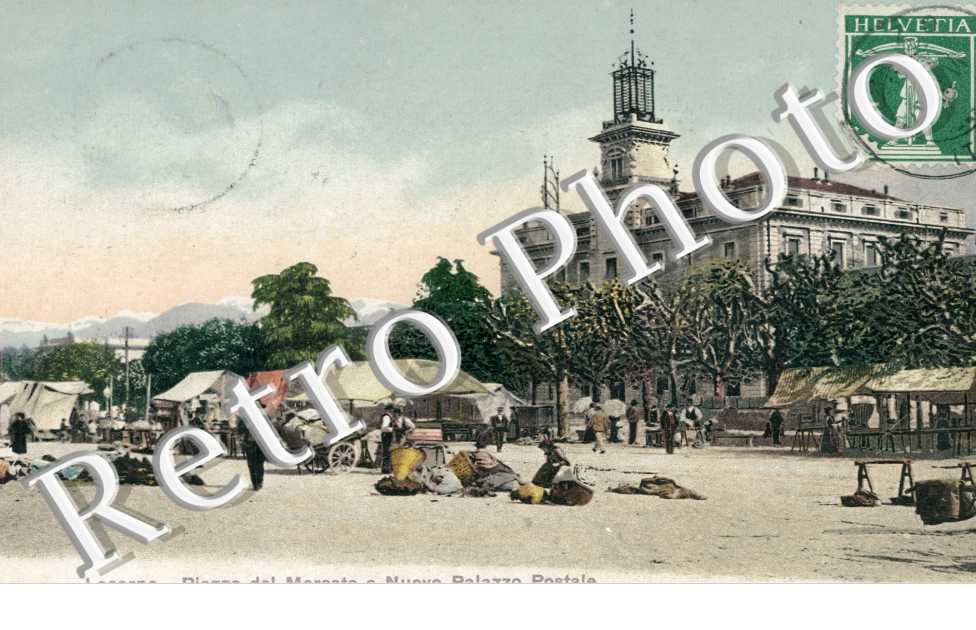 Piazza del Mercato e Nuovo Postale. Place du marche et nouveau bureau de poste