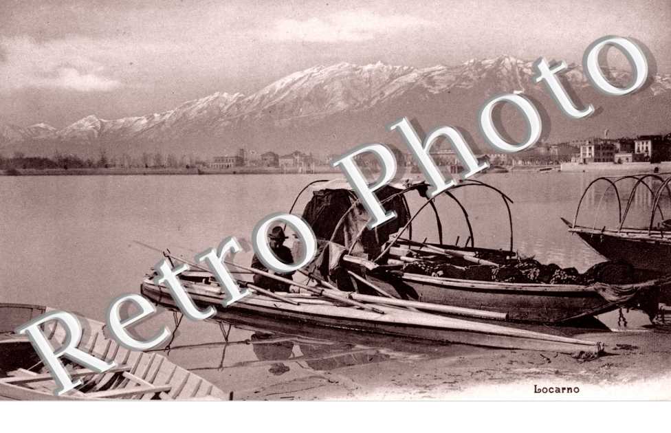Des barques, vue  generale
