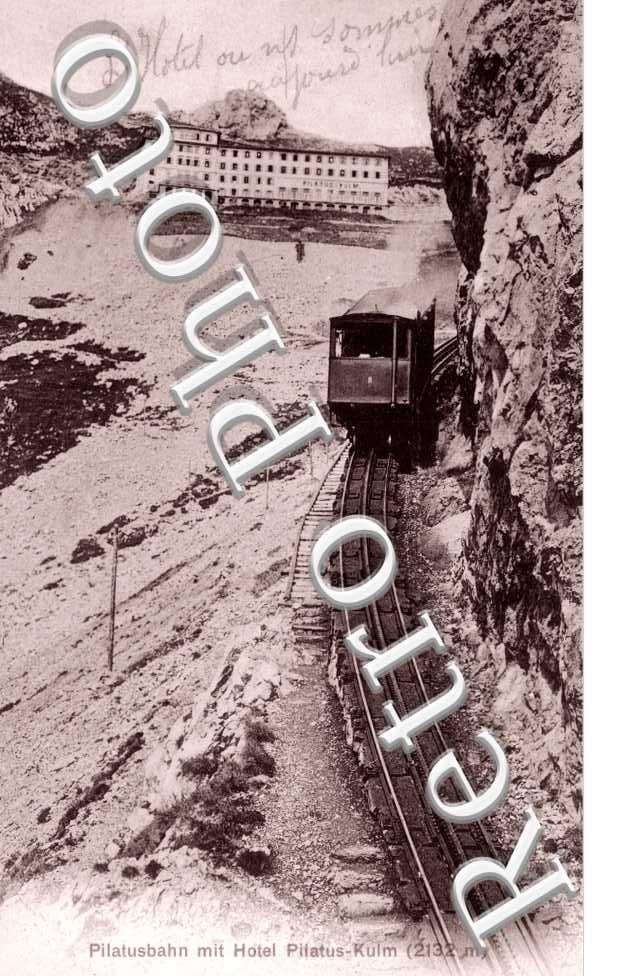Pilatusbahn mit hotel Pilatus-Kulm
