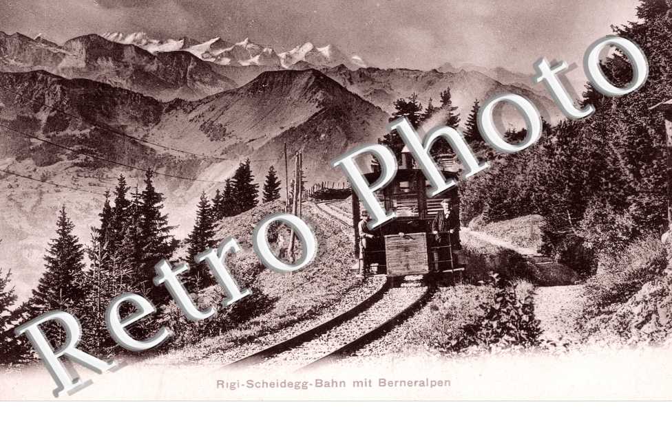 Rigi-Scheidegg-Bahn mit Berneralpen