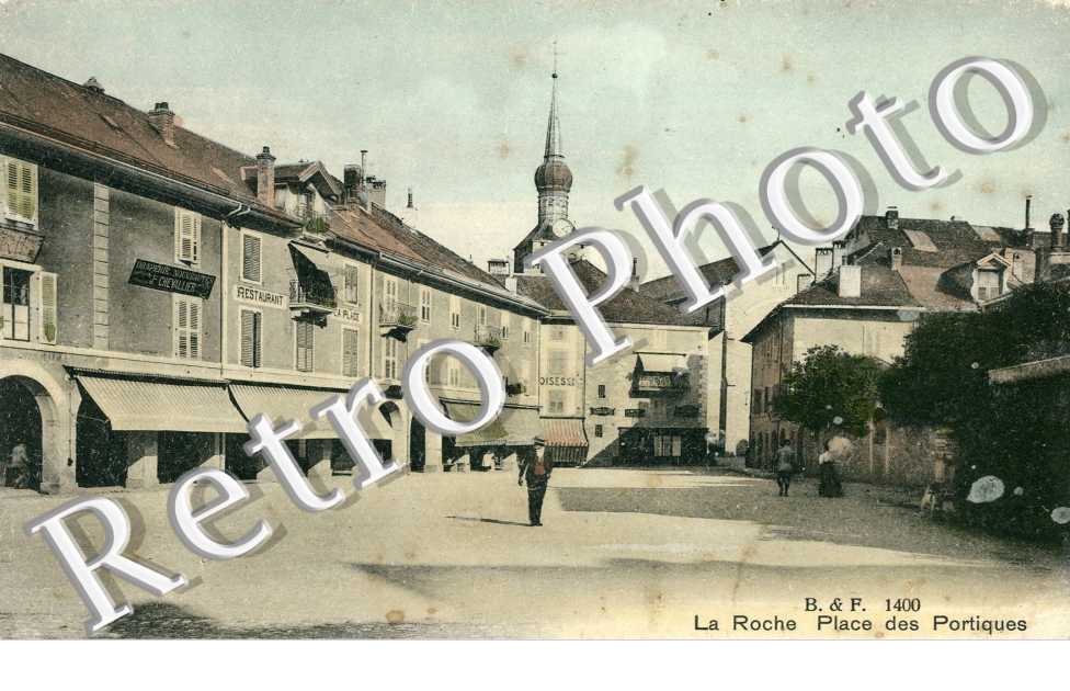 La Roche, Place des Portiques