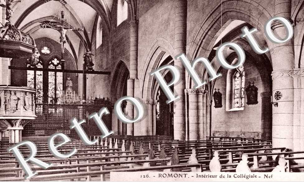 Interieur de la Collegiale - Nef