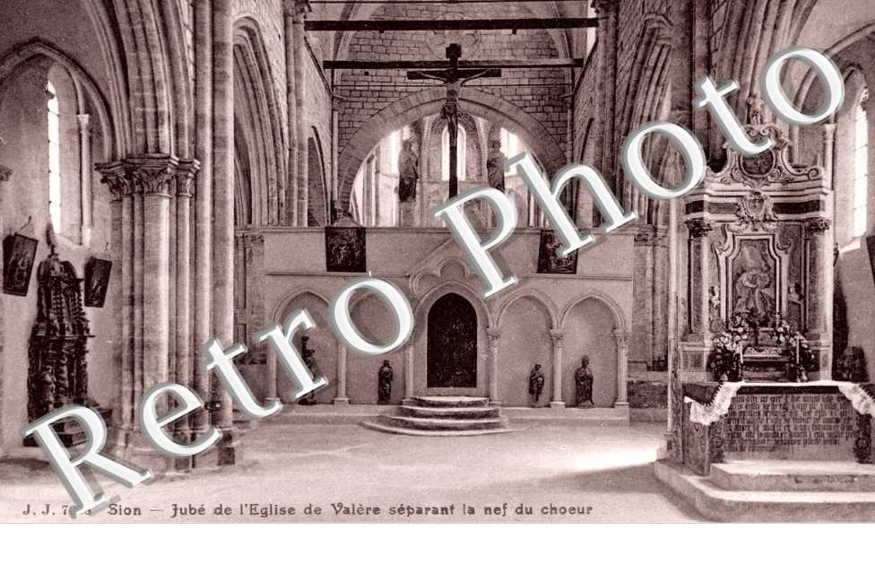 Jube de l'eglise de Valere separant la nef du Choeur