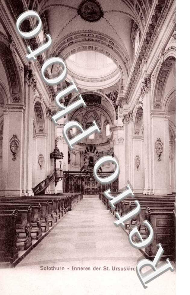Inneres der St Urs Kirche