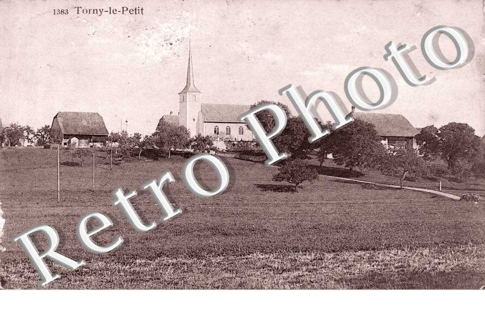 Vue Exterieure et l'Eglise