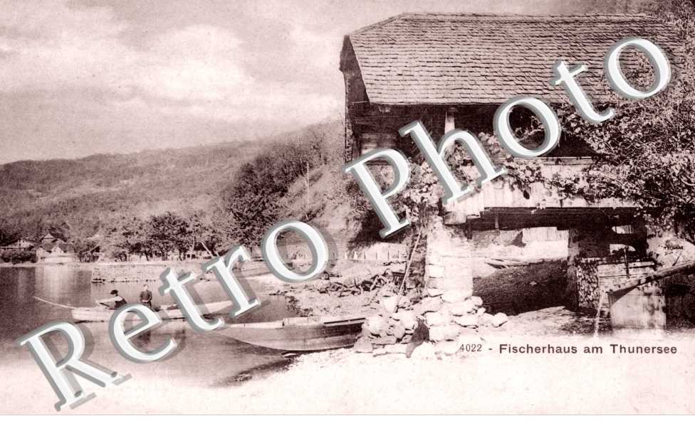 Fischerhaus am Thunersee. Maison de pecheur au bord du lac de Thoune