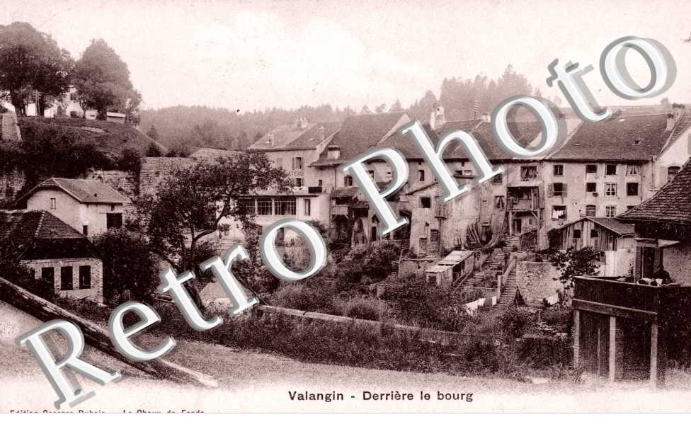 Derriere le bourg