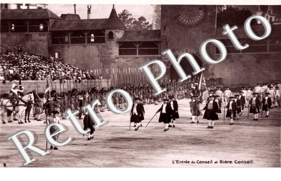 Fetes des Vignerons 4 au 11 aout 1905 - L'Entree du Conseil
