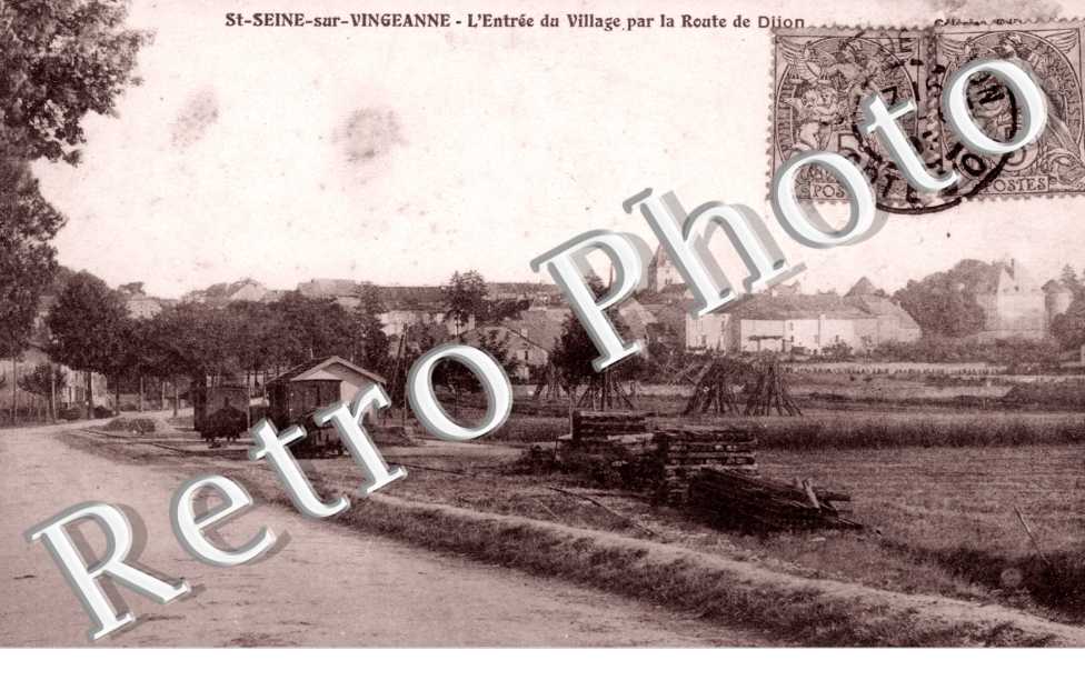 l'entree du village par la route de dijon
