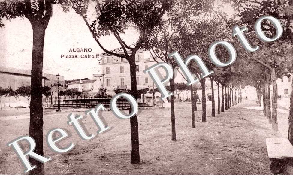 Piazza Catroll.