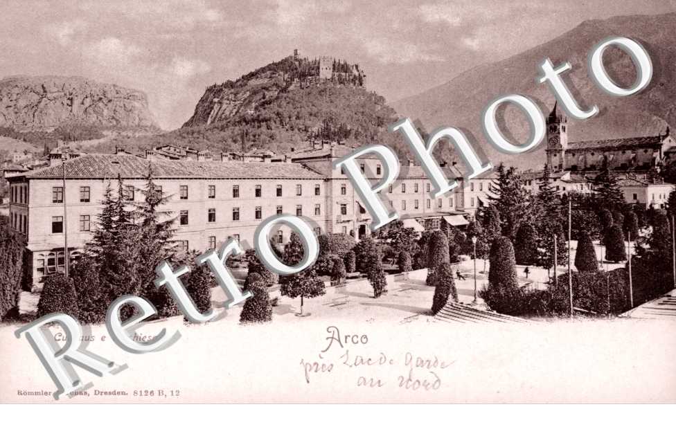 curhaus e la chiesa