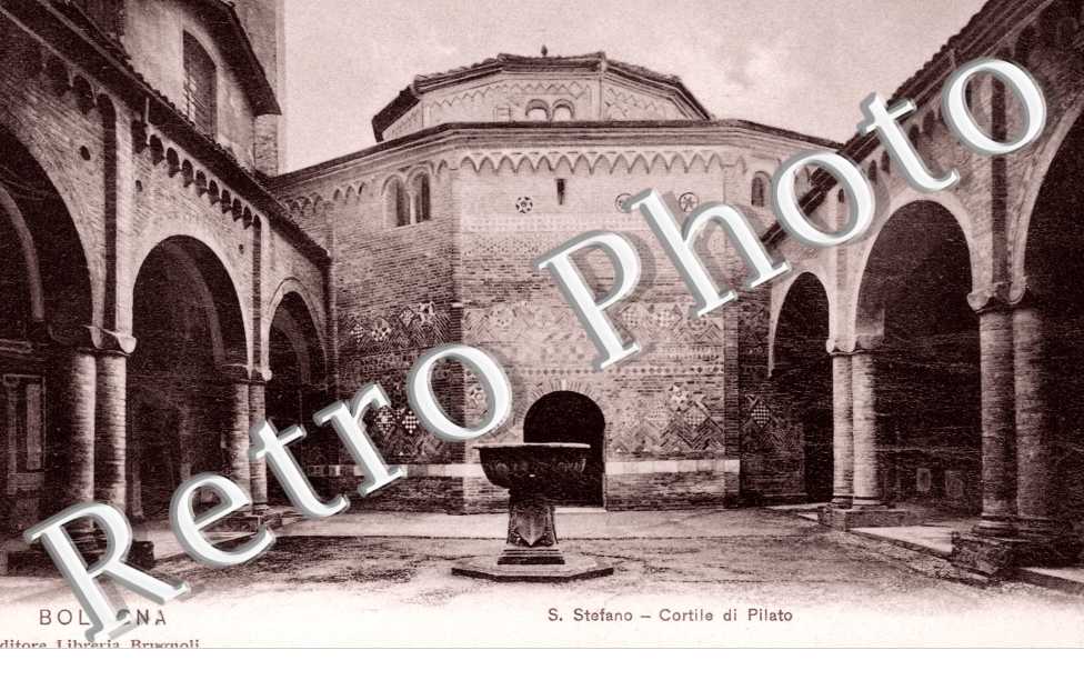 S. Stefano - Cortile di Pilato
