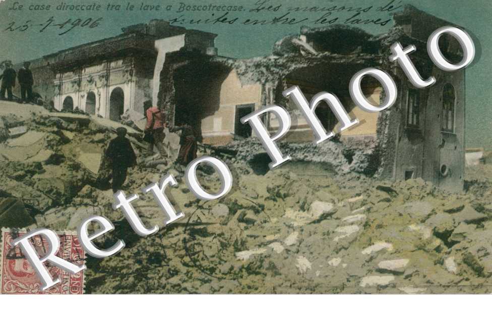 Le Case diroccate tra le lave