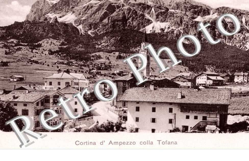 Cortina d'Ampezzo colla Tofana
