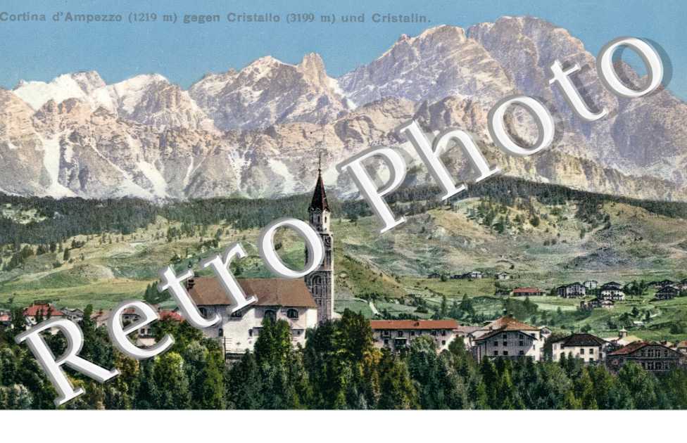 Cortina d'Ampezzo gegen Cristallo und Cristalin