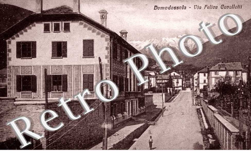 via Felice Cavallotti