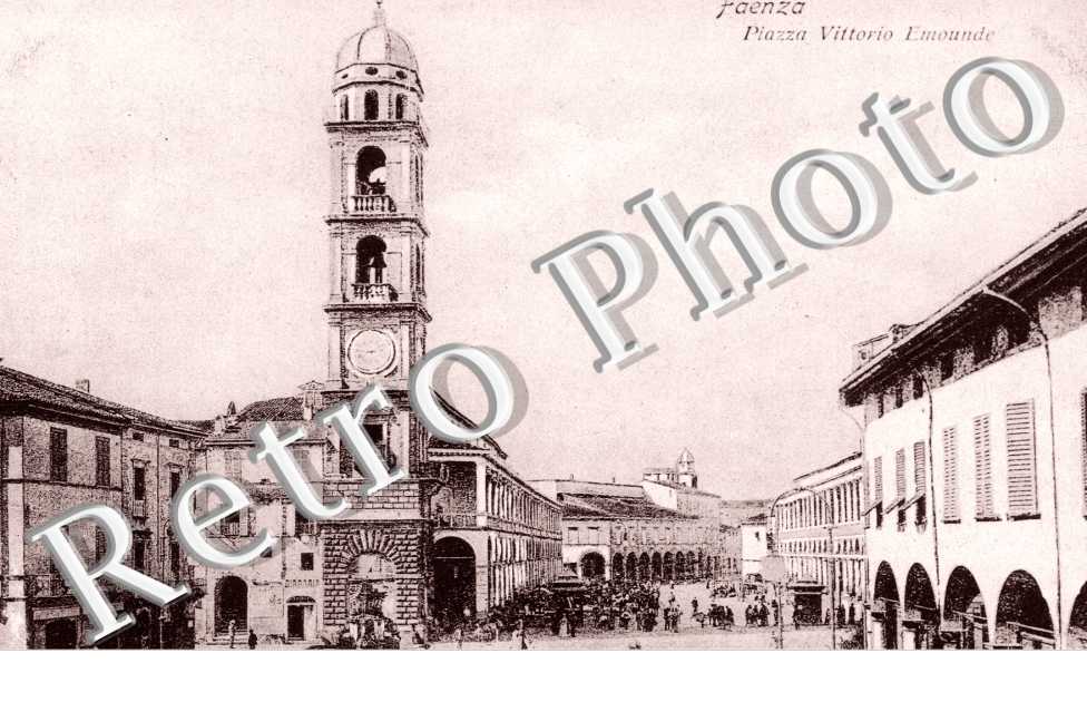 piazza Vittorio Emounde