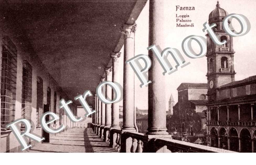 loggia palazzo Manfredi