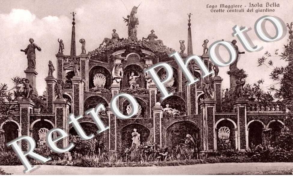 Lago Maggiore, Isola Bella, Grotte centrali dei Giardino