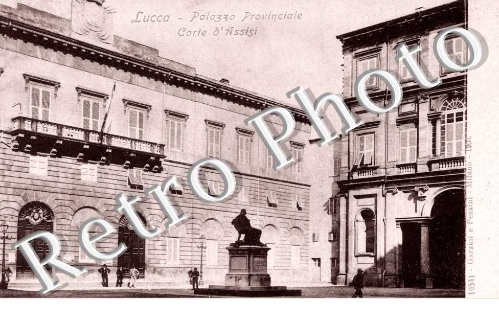 palazzo provinciale, corte d'Assisi