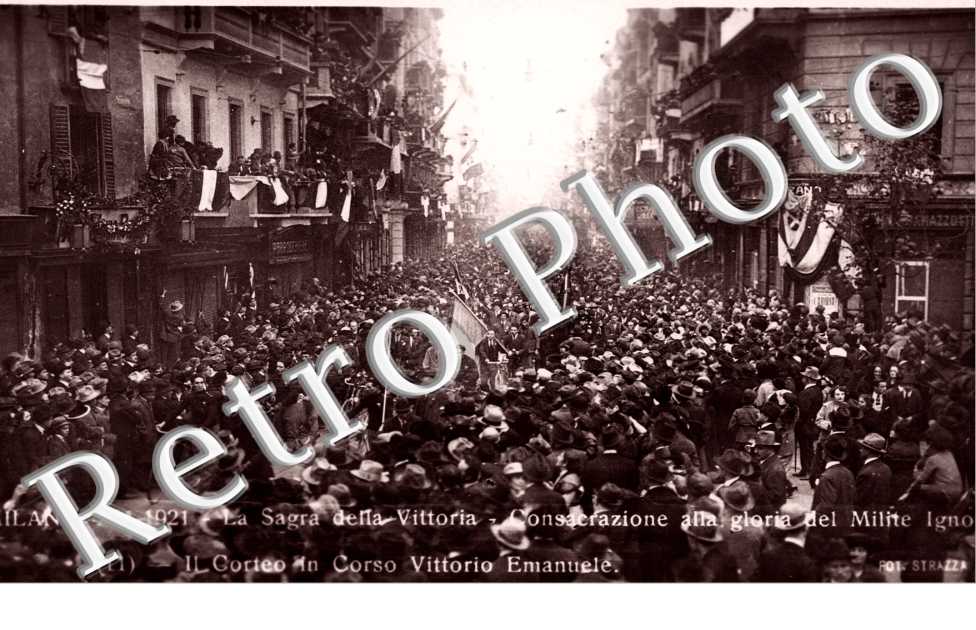la sagra della vittoria, consacrazione alla gloria del milite Ignoto, il corteo in corso V.Emanuele